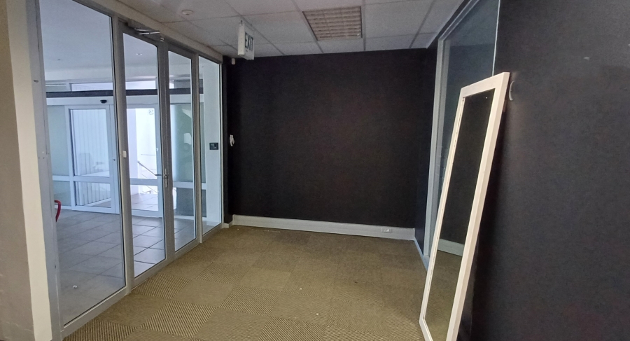 To Let commercial Property for Rent in Somerset West Mall Triangle Western Cape